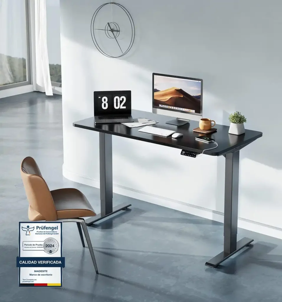 Ejemplo de setup con el MAIDeSITe T2 Pro integrado en un espacio de trabajo moderno y elegante